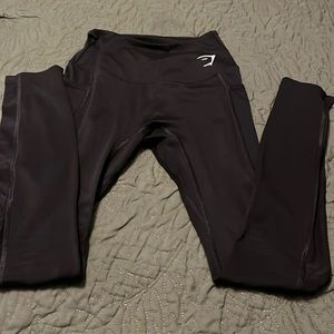 Pre owned women Gymshark leggings size XS